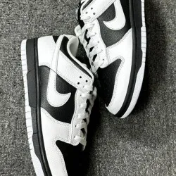 Nike Dunk Reverse